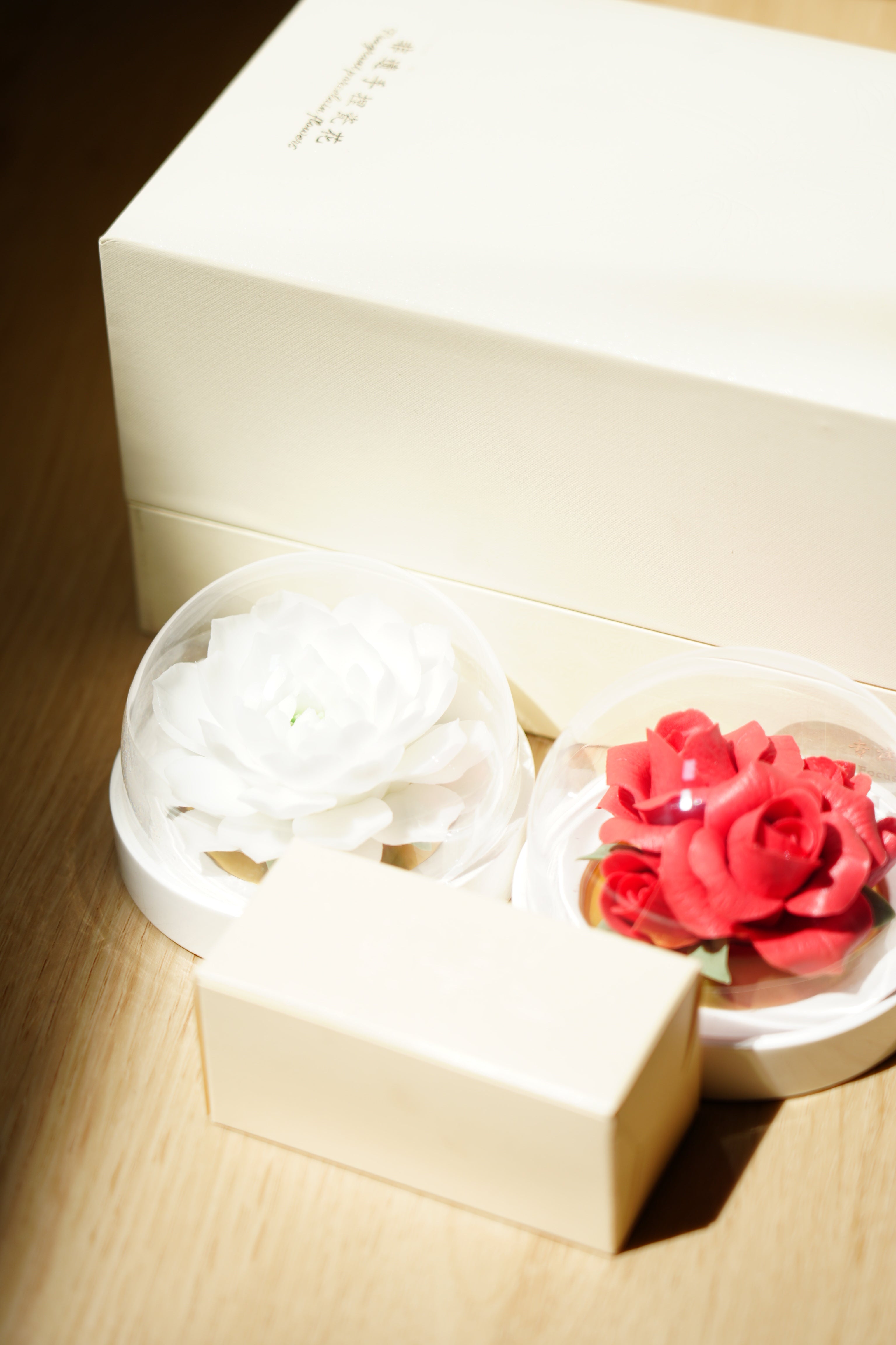 Fragrance-Diffusing Ceramic Flower